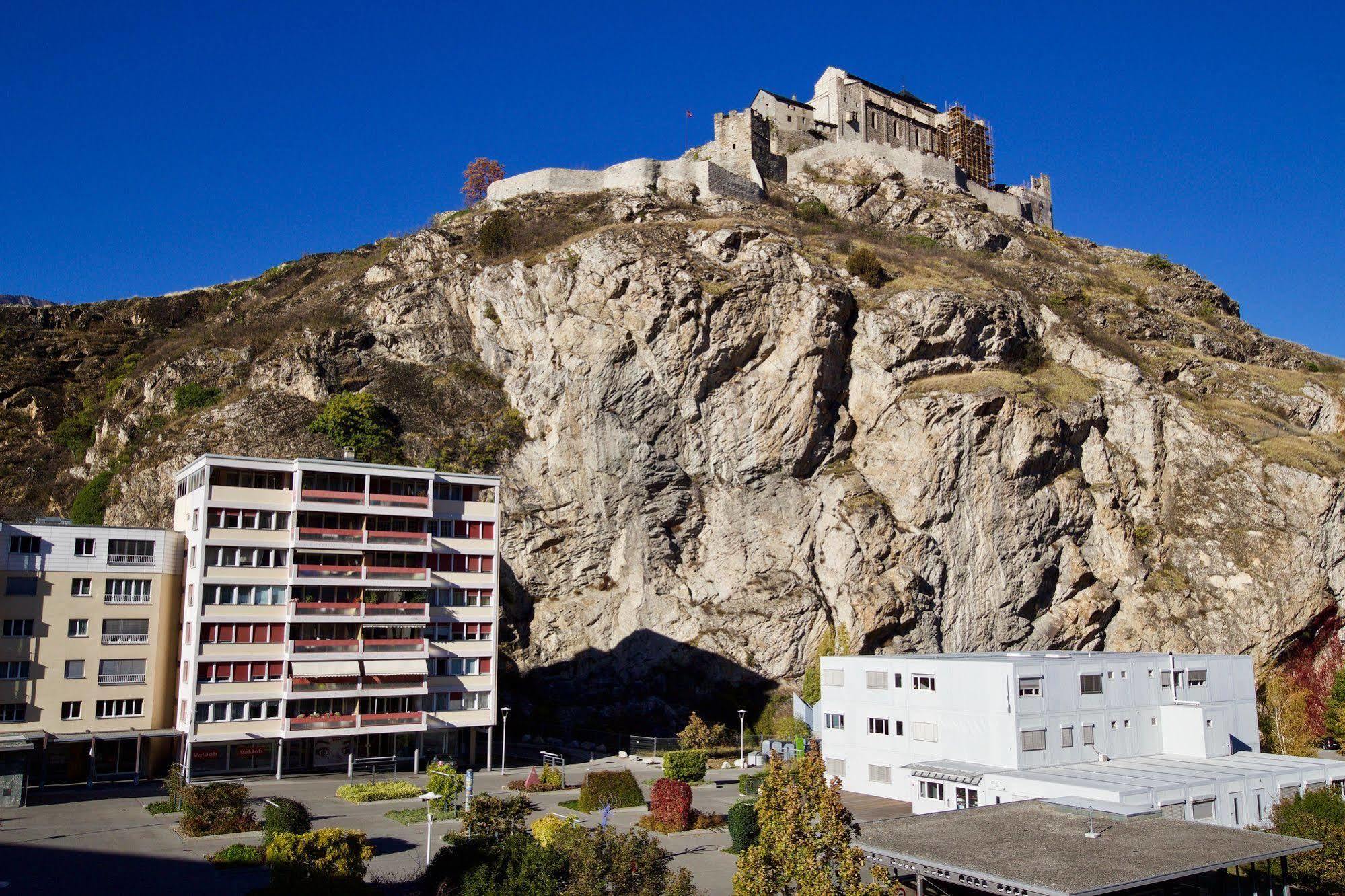 Hotel Du Rhone Sion Dış mekan fotoğraf