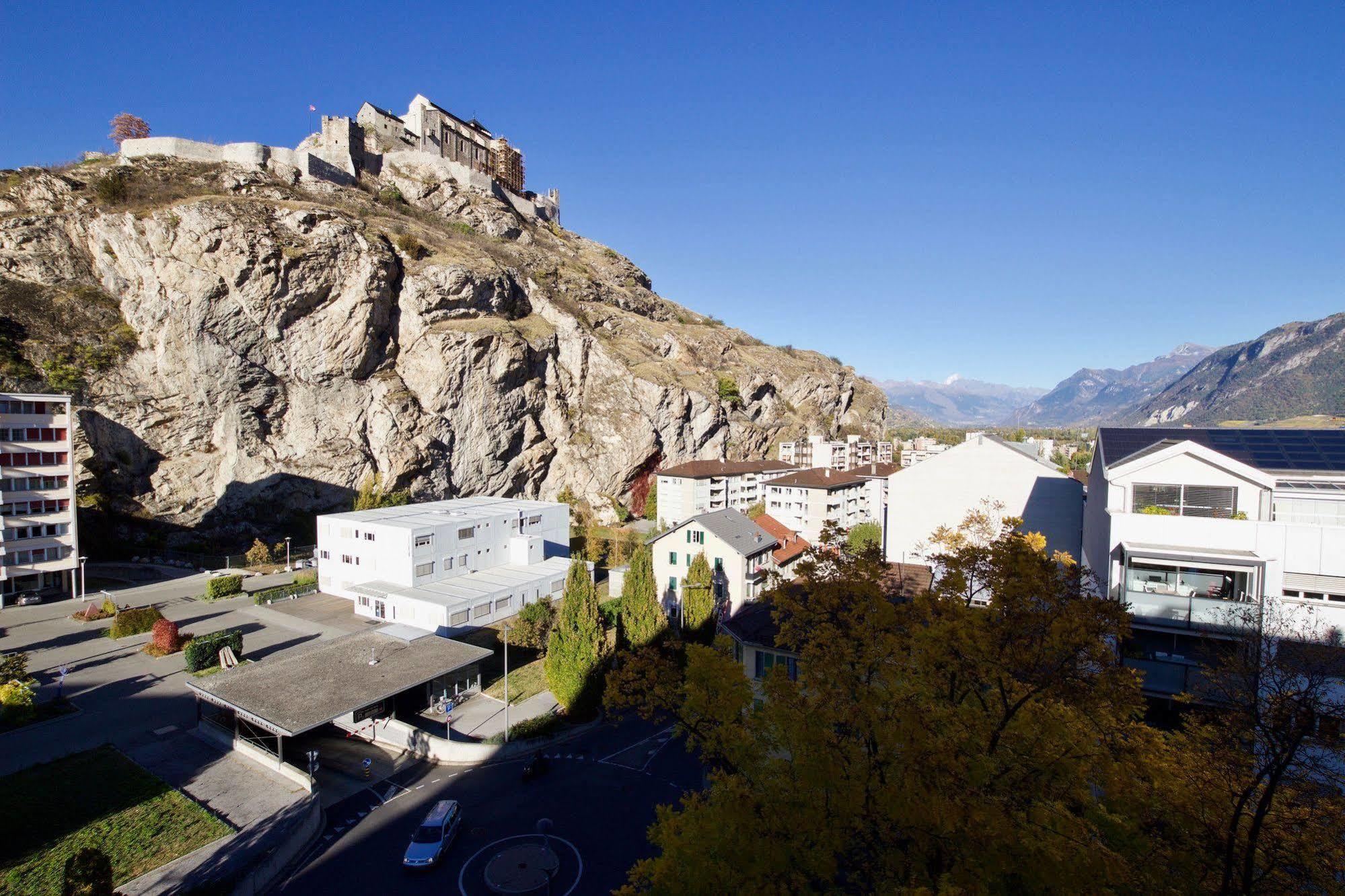Hotel Du Rhone Sion Dış mekan fotoğraf