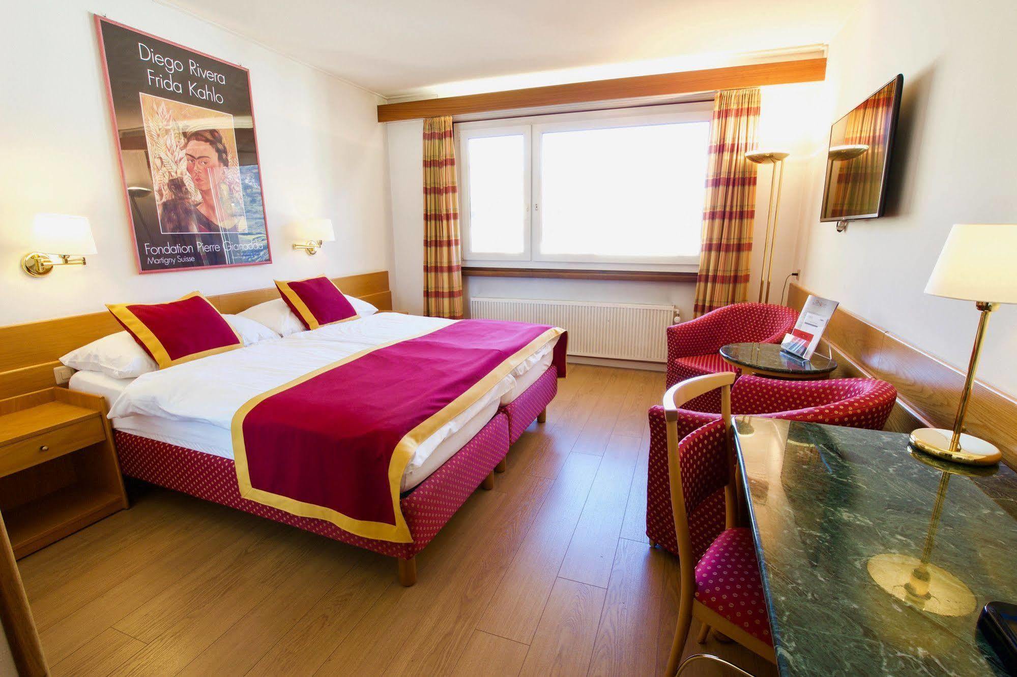 Hotel Du Rhone Sion Dış mekan fotoğraf