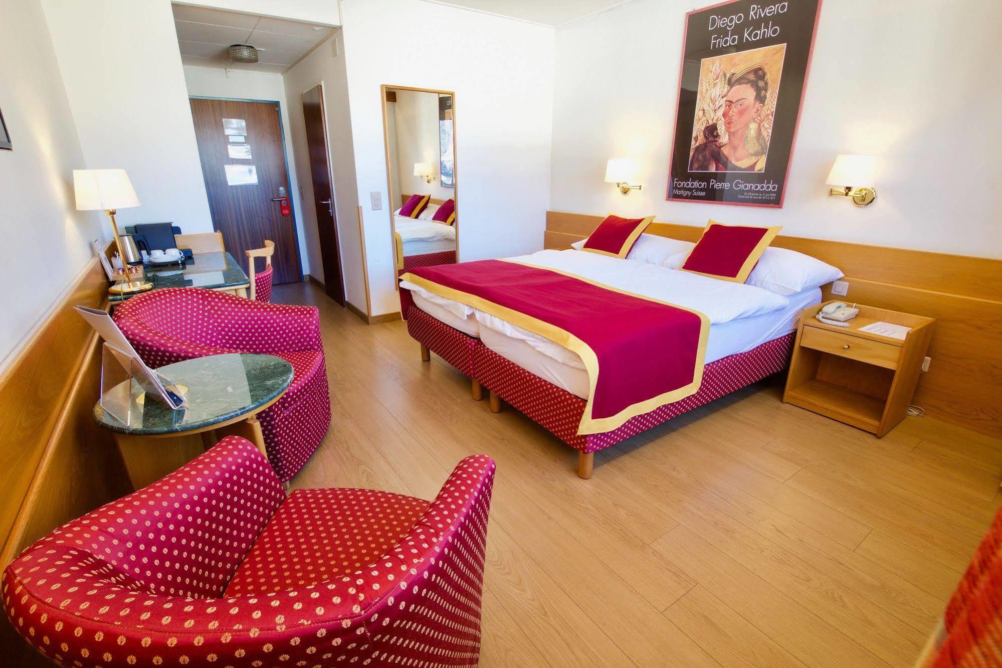 Hotel Du Rhone Sion Dış mekan fotoğraf